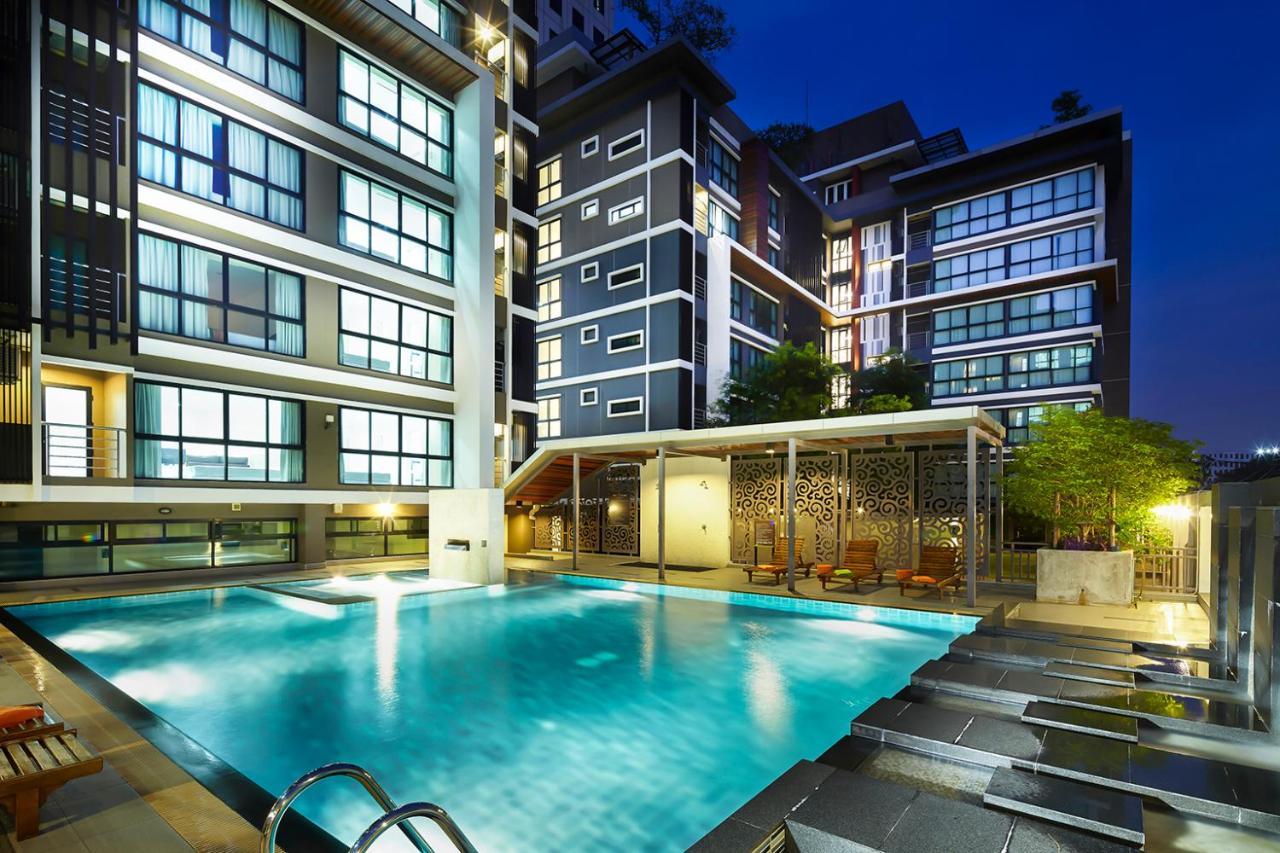 The Plimplace Hotel Bangkok Exteriör bild