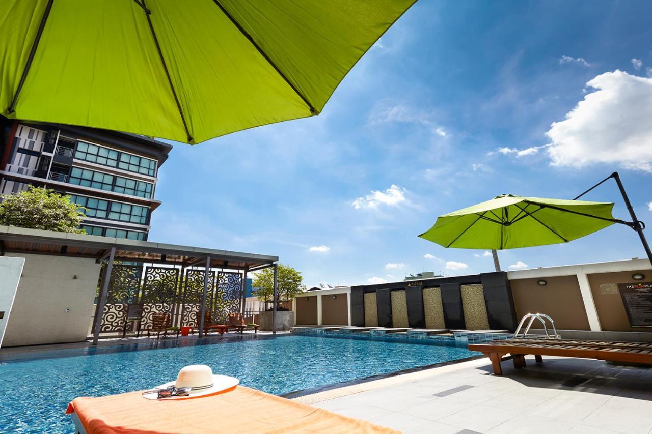 The Plimplace Hotel Bangkok Exteriör bild