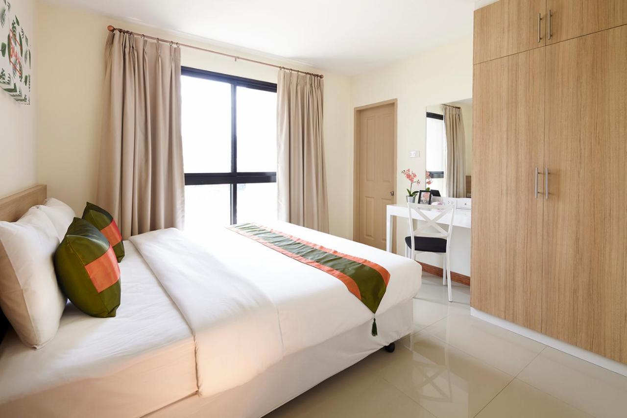 The Plimplace Hotel Bangkok Exteriör bild